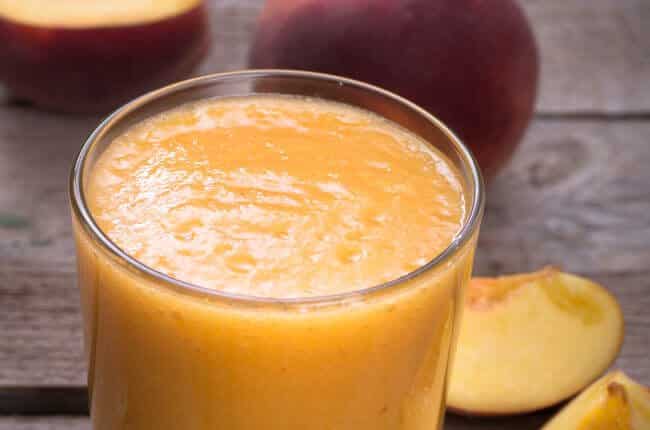 metabolic-boosting-peaches-and-cream-smoothie-kirsty-dunne